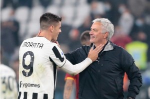  罗马德比战平，穆里尼奥赛后炮轰判罚  