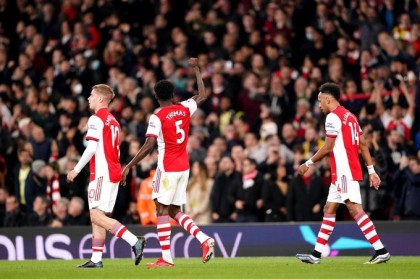  阿森纳中场核心伤退，阿尔特塔变阵险胜沃特福德  