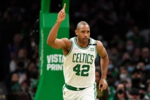  尼斯中场核心续约，年薪创队史新高  